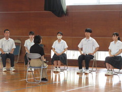 04